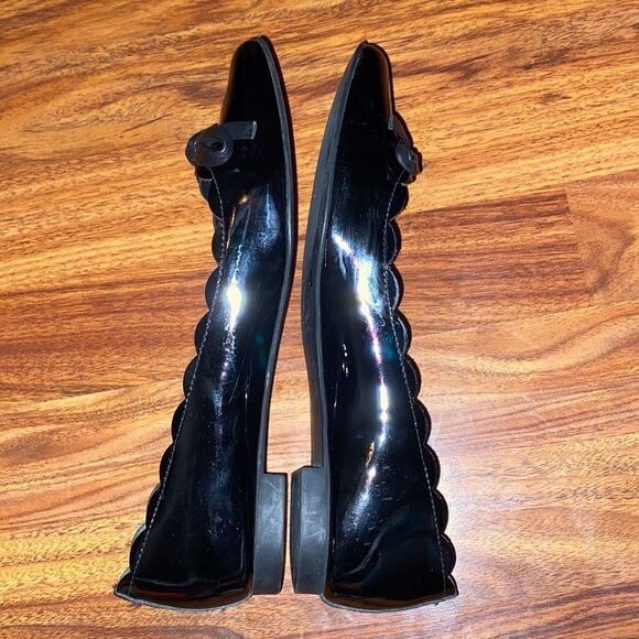 Kate Spade Black Scalloped Flats Patent Leather Pointed Toe - Picture 5 of 7